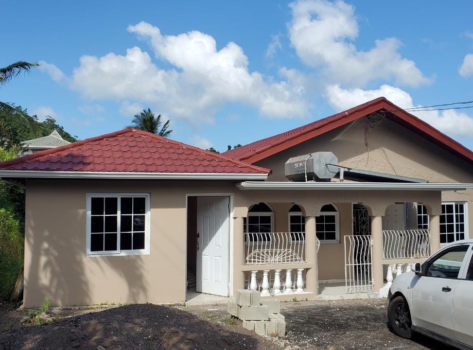 GLENMORE DRIVE, CLAREMONT, Claremount, St. Ann Parish House for Sale