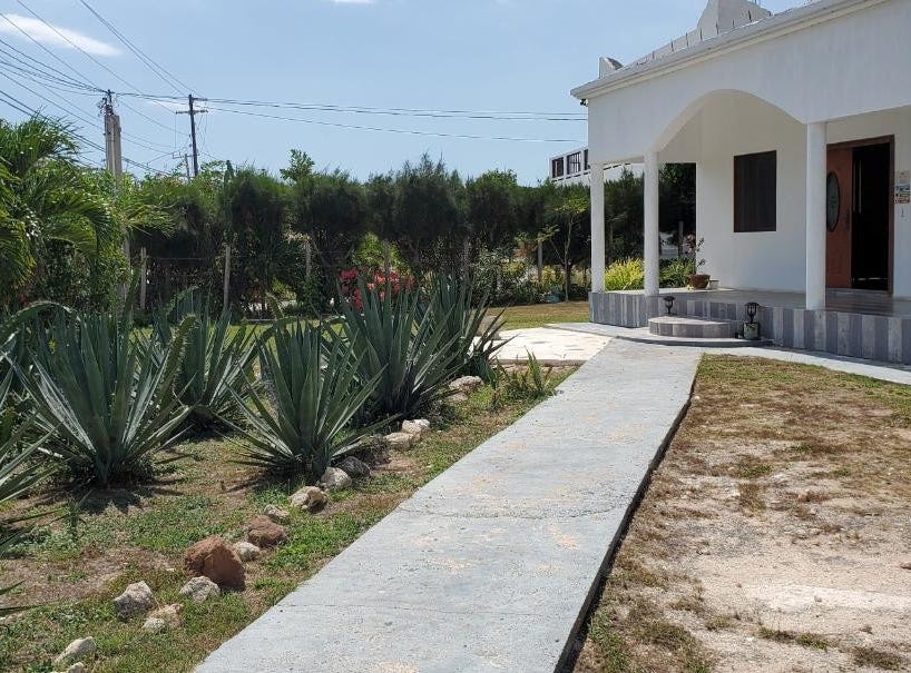 TREASURE BEACH, Treasure Beach, St. Elizabeth Parish Land/Development
