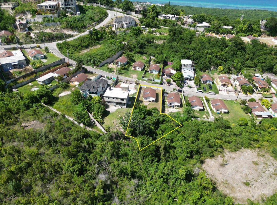 38 EBONY WAY, Rose Hall, St. James Parish House for Sale