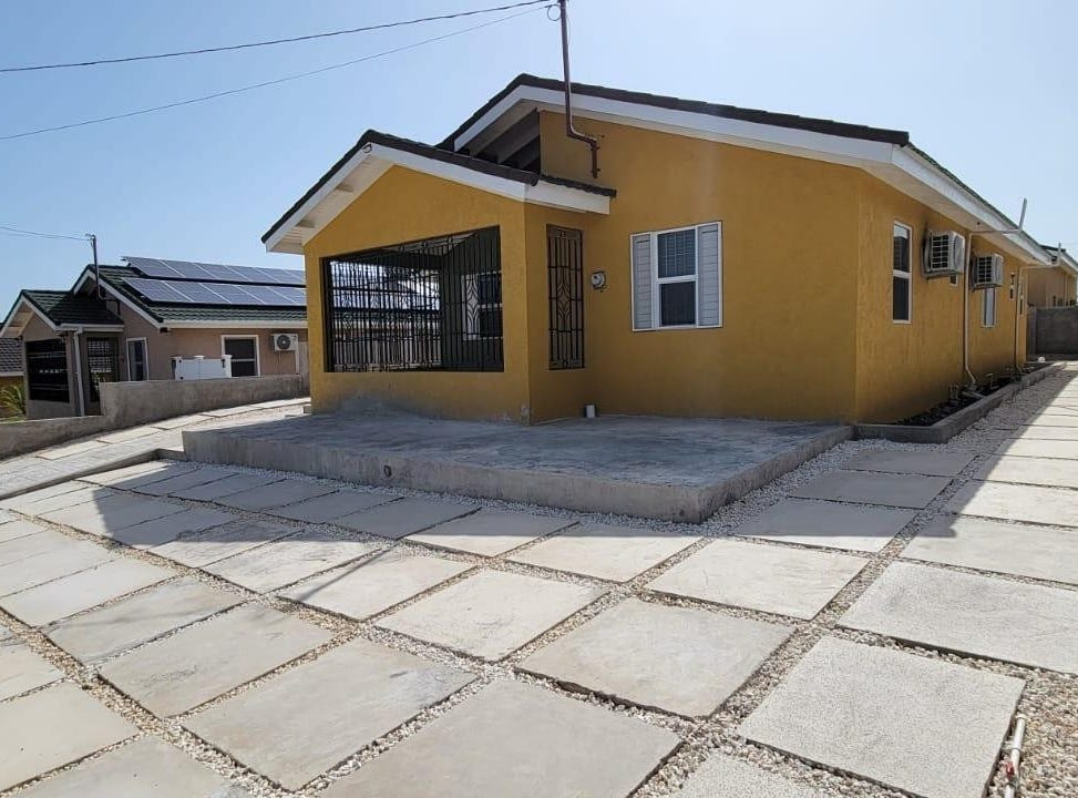 856 MANOR DR, STONEBROOK MANO, STONEBROOK, Trelawny Parish House for