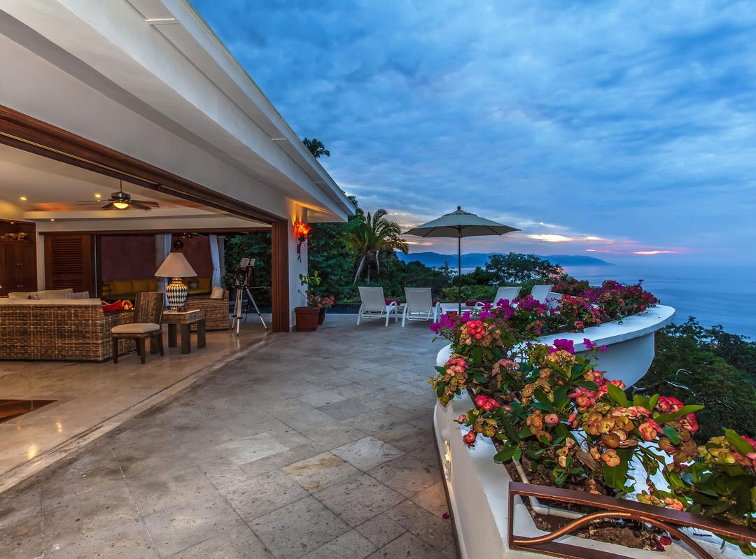 REAL DE CONCHAS CHINAS, Puerto Vallarta, Jalisco House for Sale