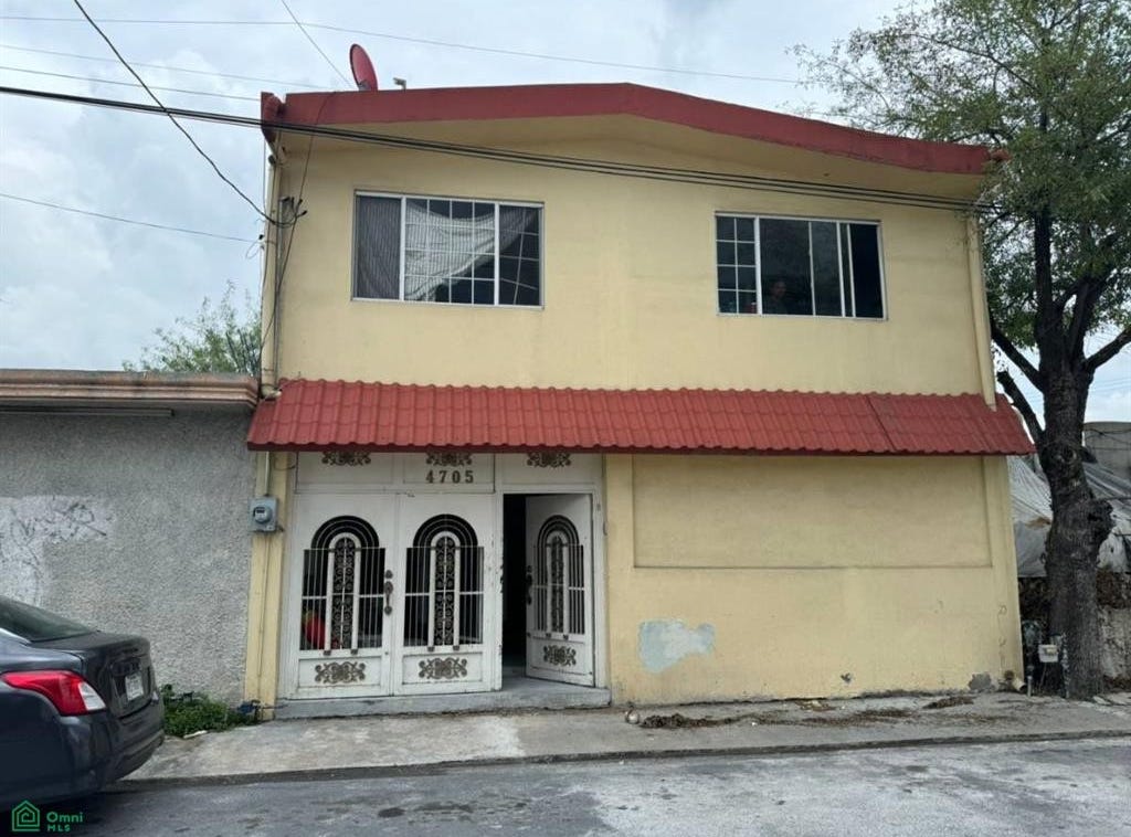 Carlos barrera 4705, Valle Verde Tercer Sector, Monterrey, Nuevo León