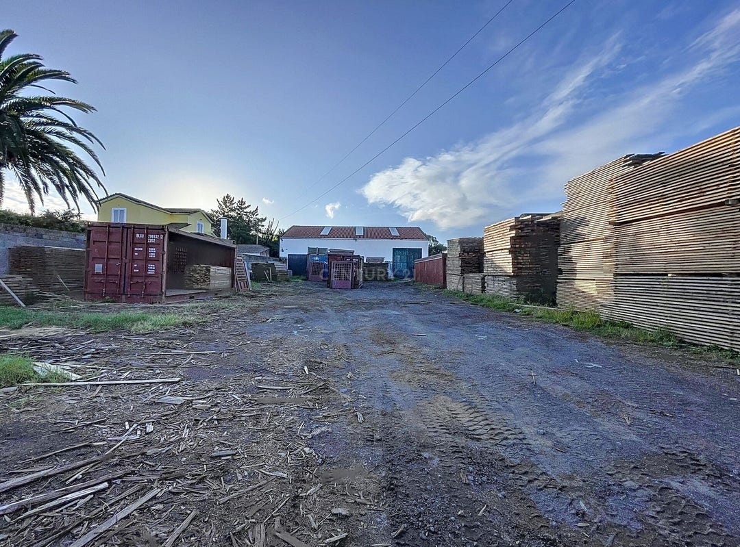Ilha de São Miguel, Azores Retail for Sale