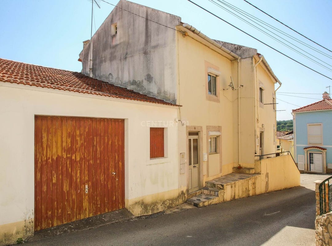 Moita dos Ferreiros, Lisbon House for Sale