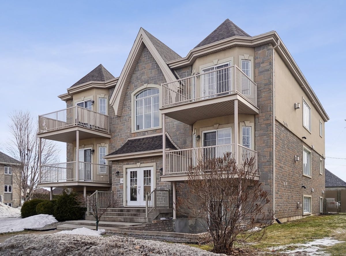 1374 Boul. Iberville, Repentigny, QC J5Y4B7, CA, Repentigny, Québec