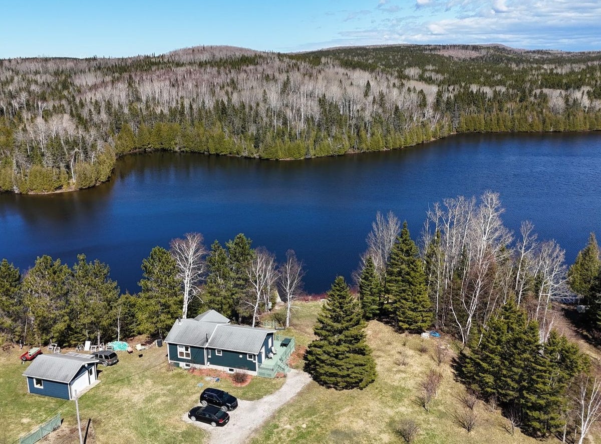3213 Ch. du Lac Castor, Sayabec, QC G0J3K0, CA, Sayabec, Québec House