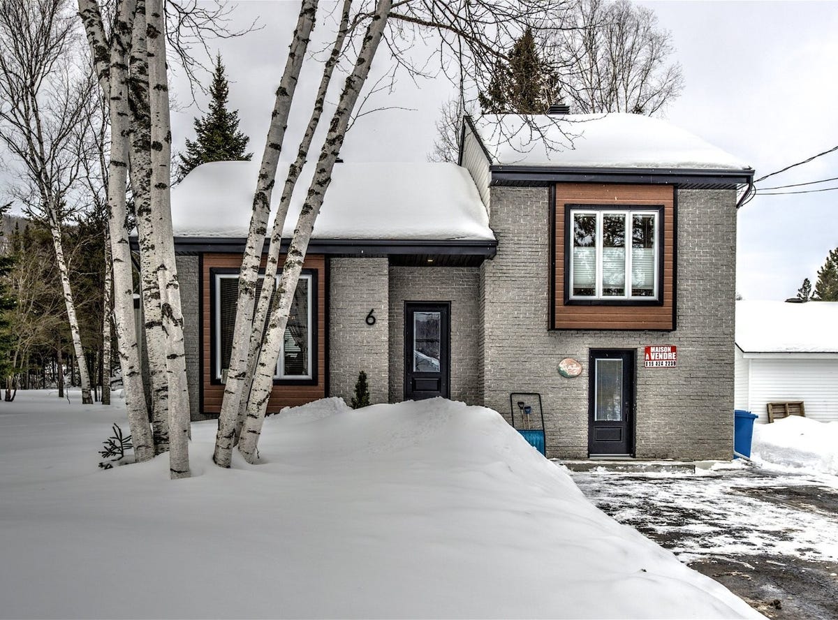 6 Rue des Jardins, SaintDonat, QC J0T2C0, CA, SaintDonat, Québec House for Sale