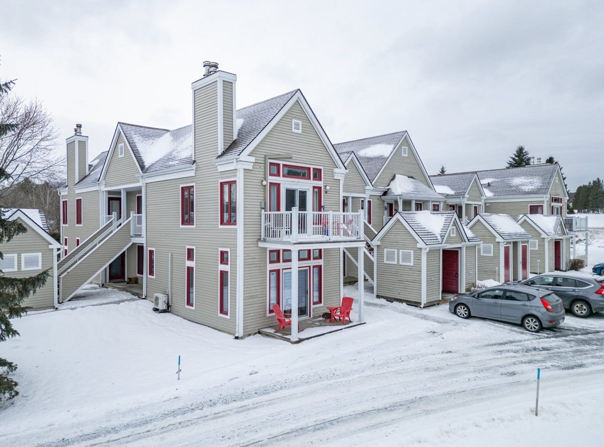 14 Rue de la Sarcelle, Orford, QC J1X6Z8, CA, Orford, Québec Apartment