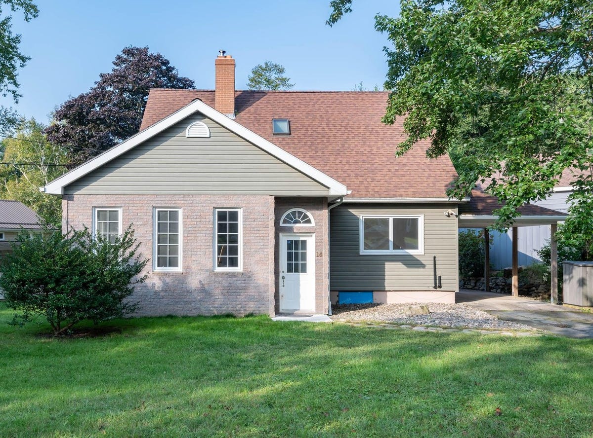 14 Old Oakes Dr, Waverley, NS B2R 1E7, Canada, Waverley, Nova Scotia