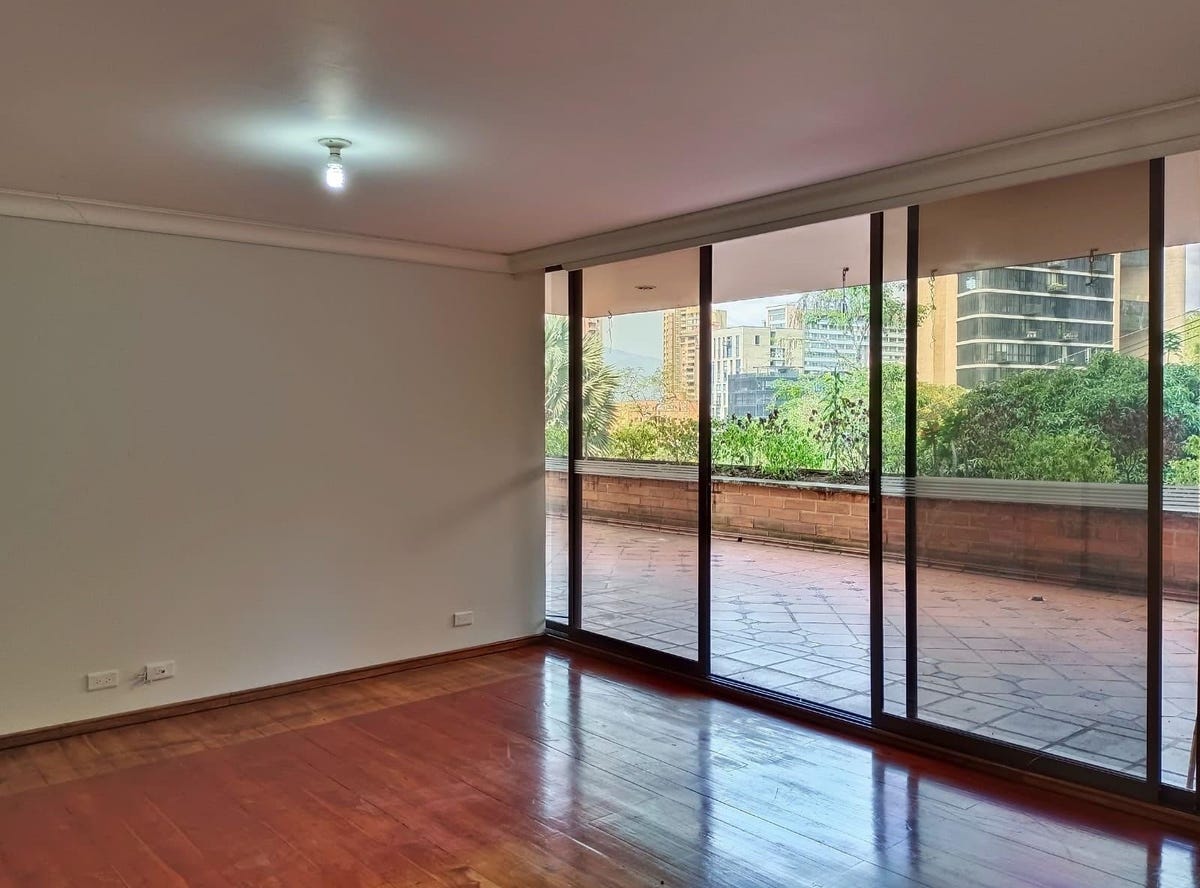 Cl. 12 30 212, El Poblado, Medellín, El Poblado, Medellín