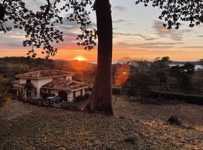 Lots for sale with ocean views, Iguanita, Guanacaste Province Land for