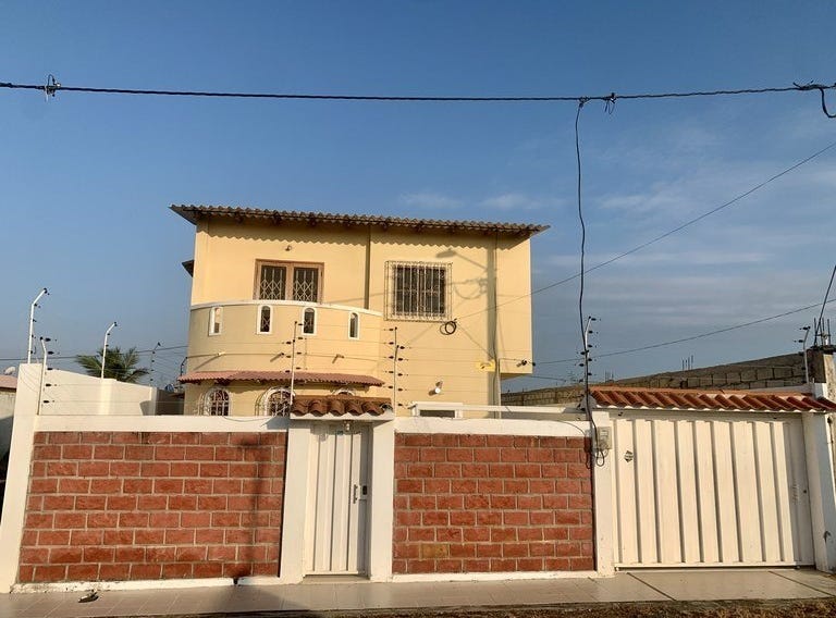 Near the Coast House For Sale in Playas, Playas, Guayas House for Sale