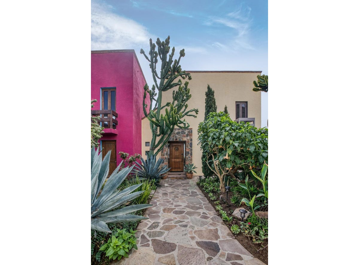 Ugarte 315, Playa La Mision, 22746 La Loma, B.C., Mexico, Playas de