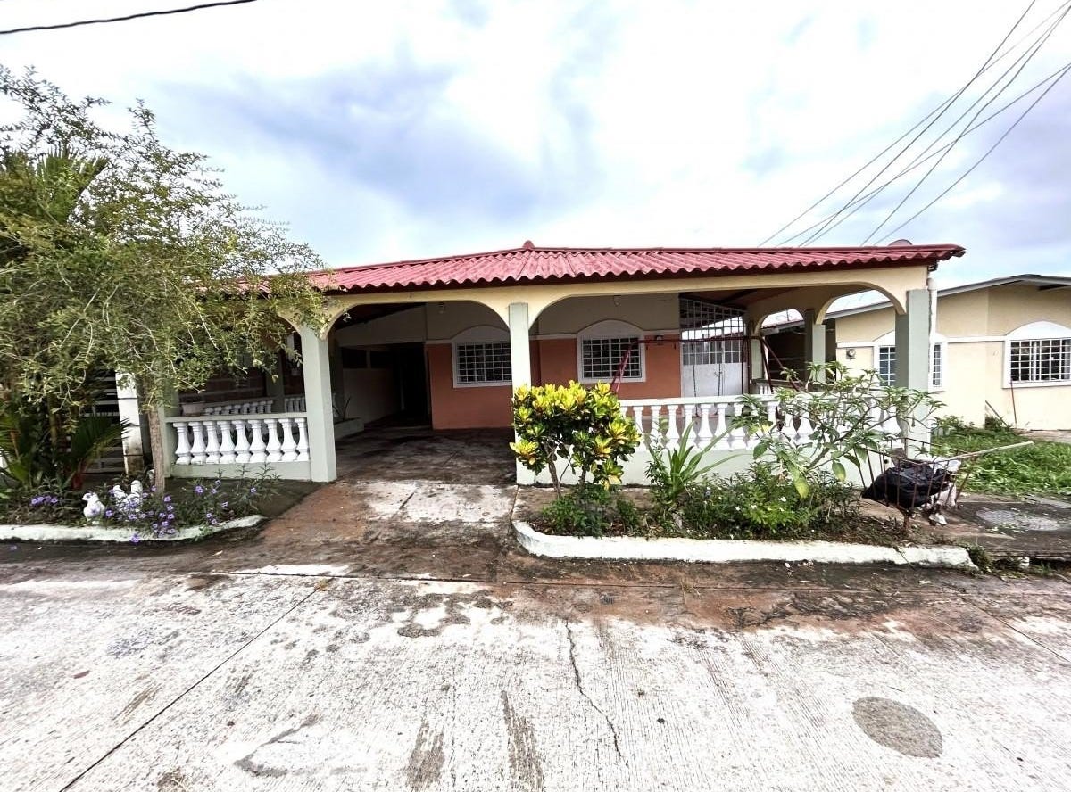 VILLAS DE COSTA OESTE, CASA NO. C 30 C30, La Chorrera, Panama City