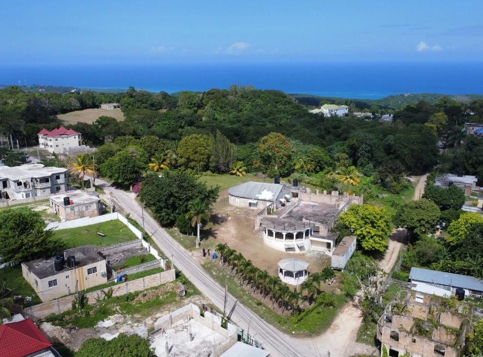 DUNCANS, TRELAWNY, Duncans, Trelawny Parish House for Sale