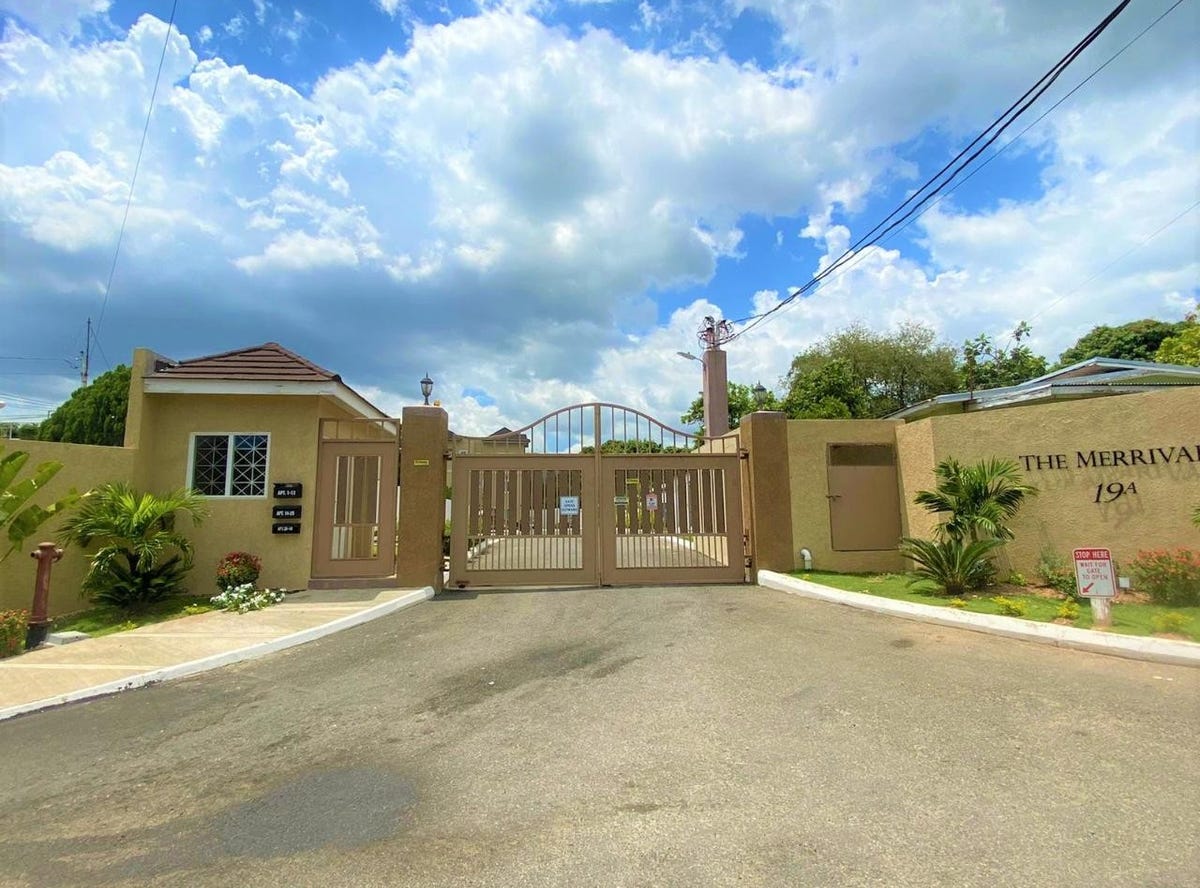 MERRIVALE CLOSE, Kingston 8, St. Andrew Parish House for Sale