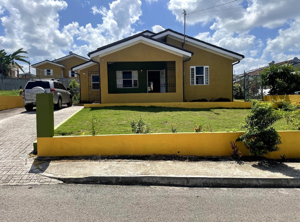 STONEBROOK MANOR, Falmouth, Trelawny Parish House for Sale