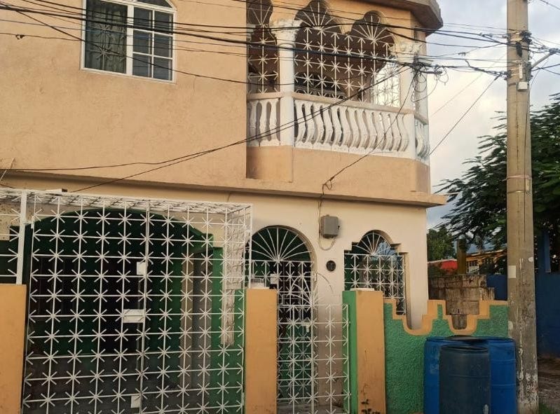 RHODEN CRESCENT, Kingston 11, St. Andrew Parish House for Sale