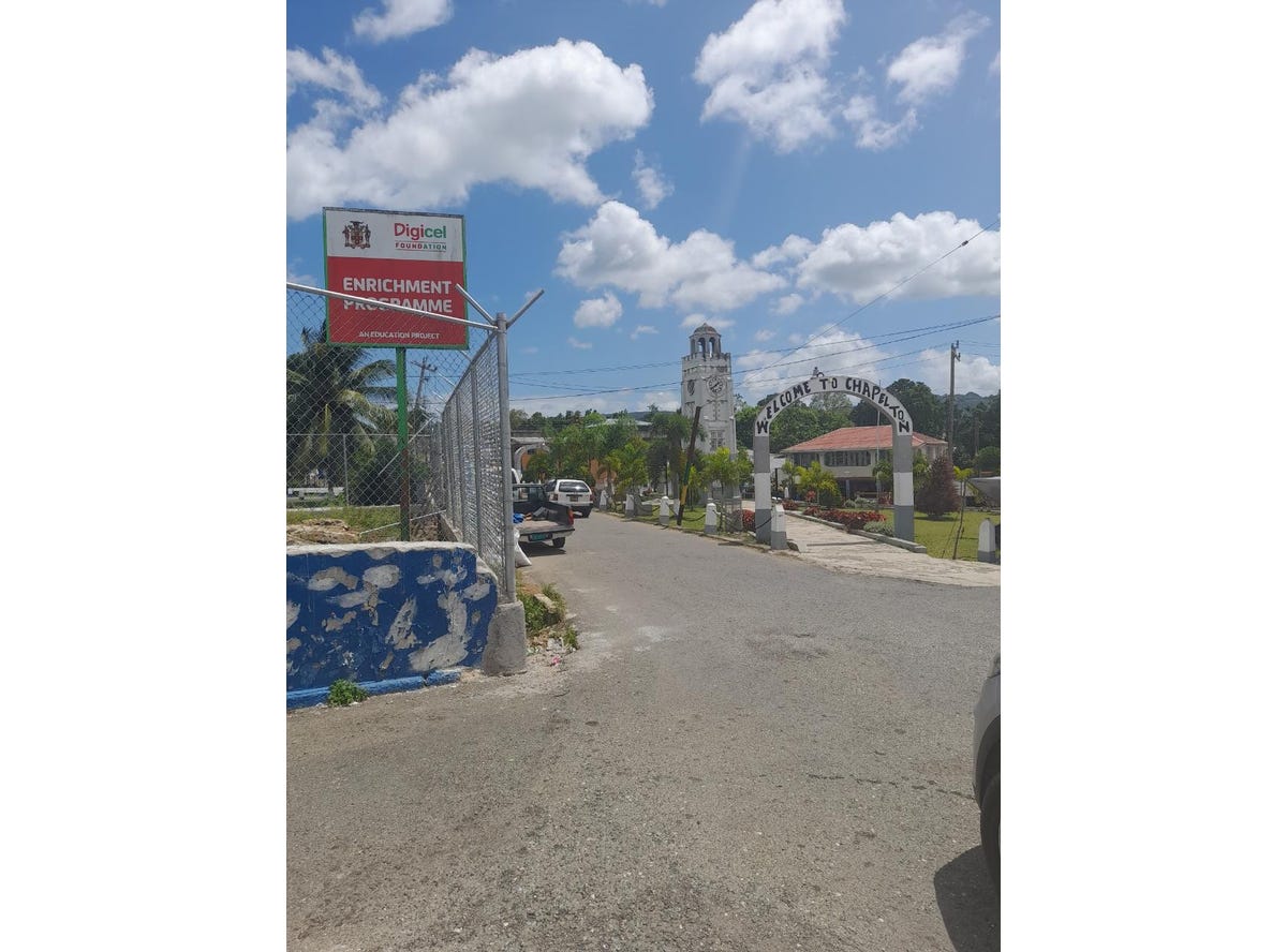 SUTTONS, CHAPELTON P. O., 2514, Clarendon Land for Sale