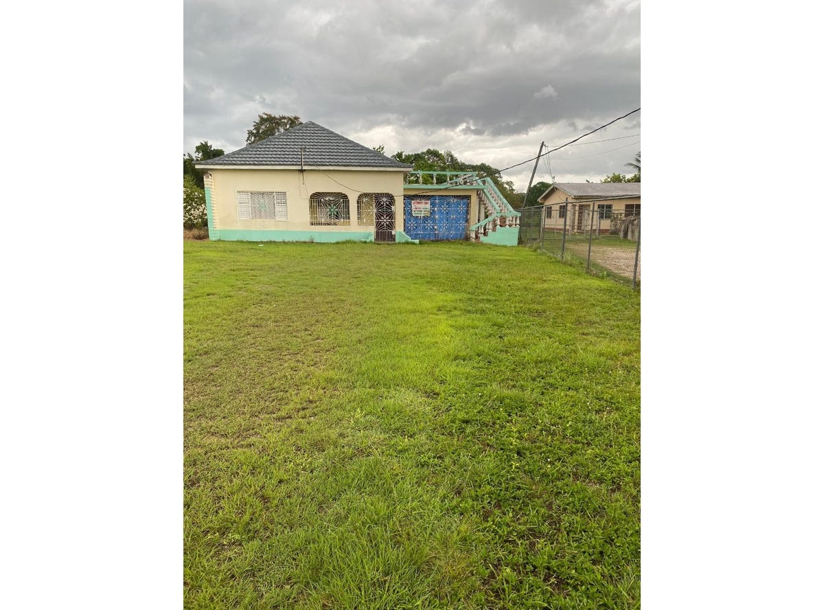 LACOVIA ST ELIZABETH, Lacovia, St. Elizabeth Parish Land for Sale