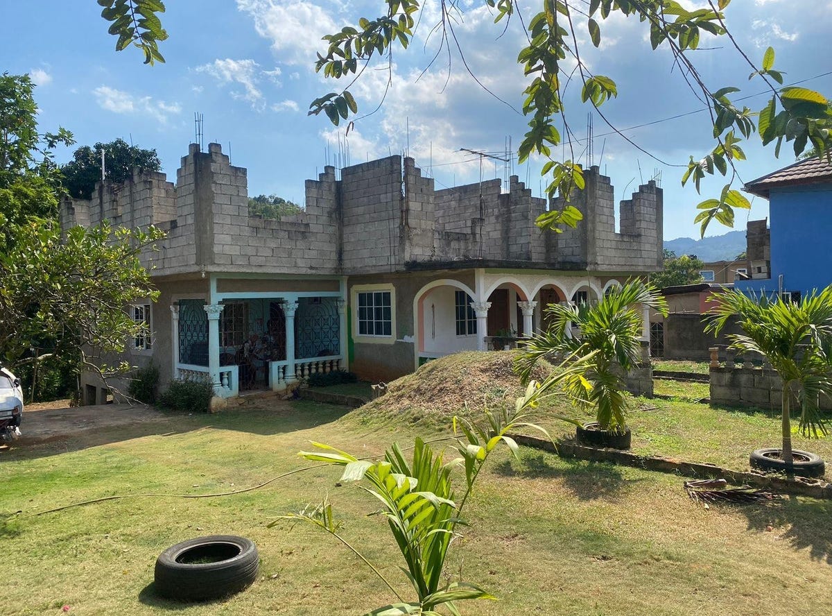 COGHIEL ROAD, Ewarton, Saint Catherine Parish House for Sale