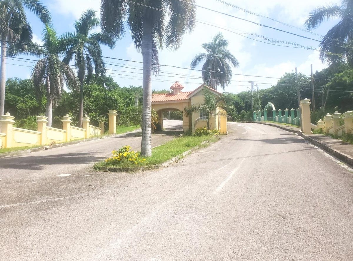 POINCIANNA HILLS ESTATE, Green Island, Hanover Parish House for Sale
