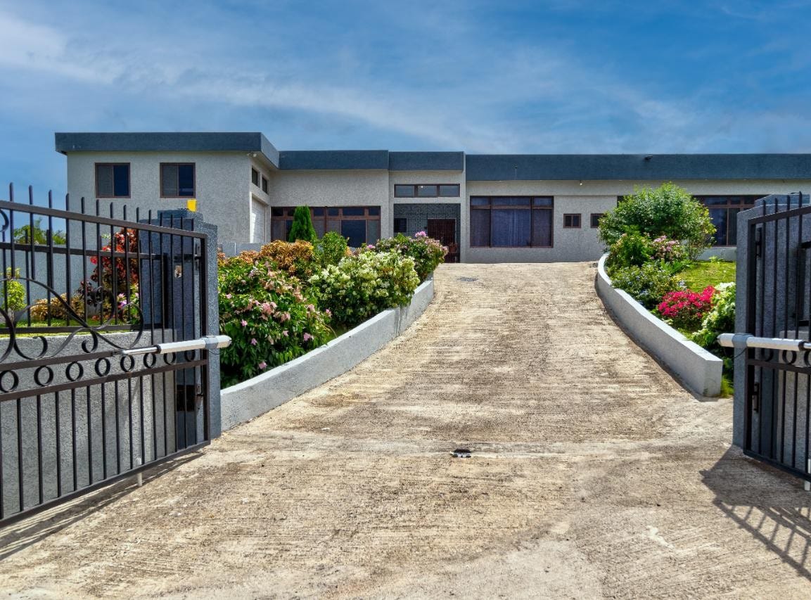 20 WONG DR. PYRAMID HEIGHTS, Ocho Rios, St. Ann Parish House for Sale