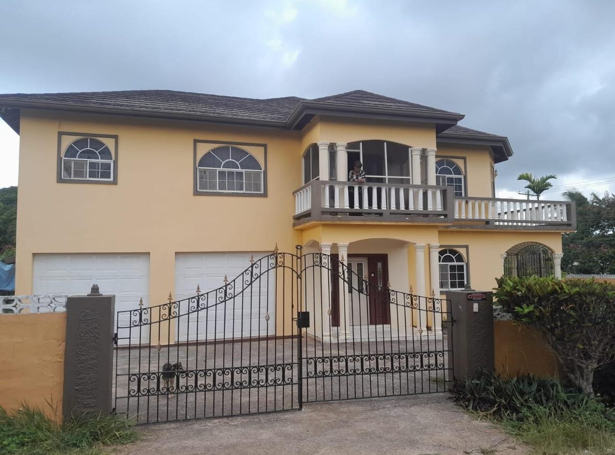 WALTHAM, MANDEVILLE, Mandeville, Manchester Parish House for Sale