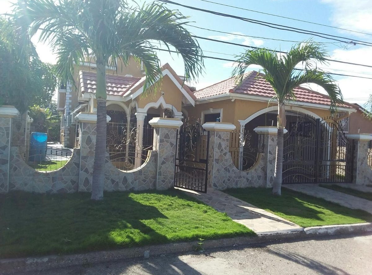 NEW HARBOUR CIRCLE, NEW H, Old Harbour, Saint Catherine Parish House