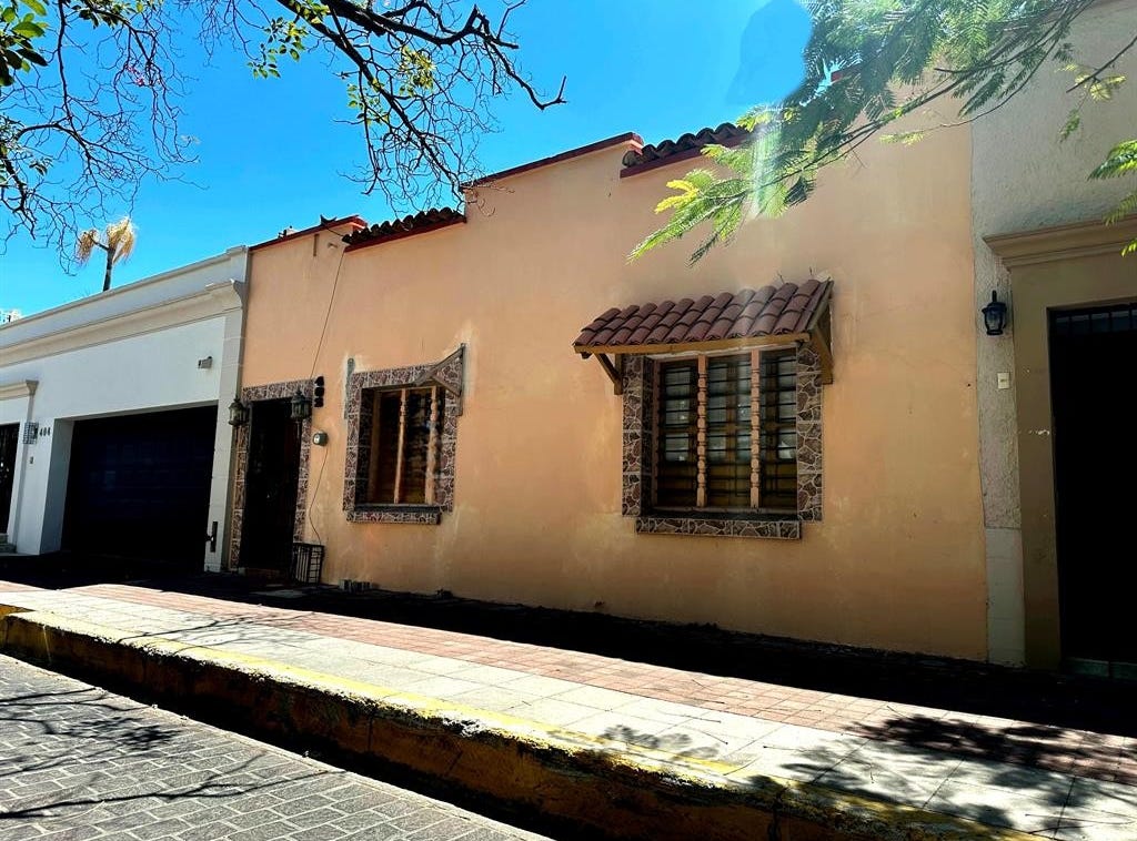 Romanita de la Pena St, Mazatlan, Sinaloa House for Sale