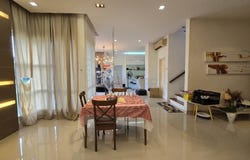 Jalan Seri Sungai Long, Bandar Sungai Long, Selangor 43200