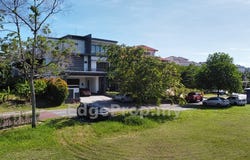 Jalan Setia Nusantara U13/22a-22m, Setia Eco Park, Selangor 40170