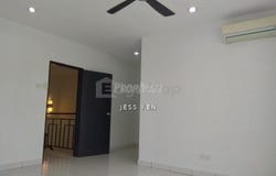 Jalan Parklands, Semenyih, Selangor 43700