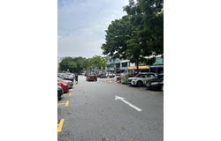J, Batu Caves, Selangor 68100