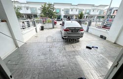 Persiaran Hill Park, Puncak Alam, Bandar Puncak Alam, Selangor 42300