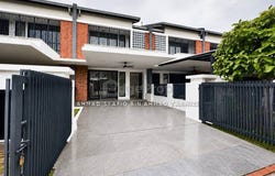 Persiaran Elmina, Sungai Buloh, Selangor 40160