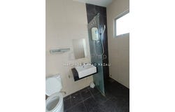 Jalan Bayu Heights, Seri Kembangan, Selangor 43200
