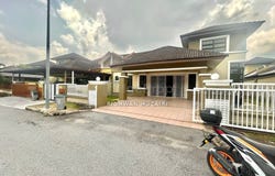 Jalan Warisan Puteri, Seremban, Negeri Sembilan 70400