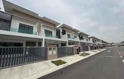 Johor Bahru, Johor 81200