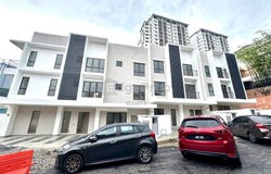 Jalan 4/140, Salak Selatan, Kuala Lumpur 57100