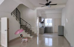 Jalan Bayu Heights, Seri Kembangan, Selangor 43200