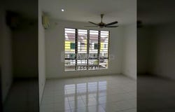 Jalan Parklands, Semenyih, Selangor 43700
