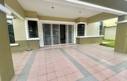 Jalan Warisan Puteri, Seremban, Negeri Sembilan 70400