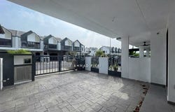 Jalan Pintas Dengkil-Putrajaya, Sepang, Selangor 43900