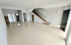 Jalan Ruby, Kampung Selangor Dredging, Dengkil, Selangor 43800