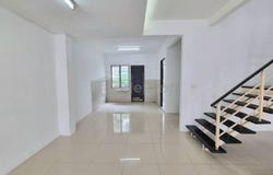 Jalan Lengkuas, Rimba Jaya, Shah Alam, Selangor 40200