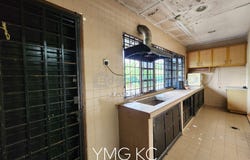 Jalan Emas; Jalan Besi, Klang, Selangor 41100