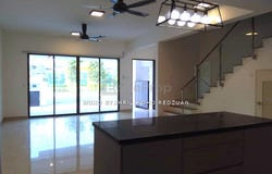 Persiaran Sepang, Cyberjaya, Selangor 63000