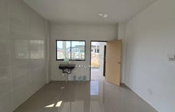 Jalan Midway Crescent, Kota Samarahan, Sarawak 94300