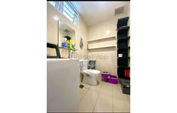 Jalan Us 1, Off Jalan Ikram - Uniten, De Centrum, 43000, Selangor, Bangi, Selangor 43000